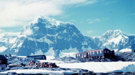 【烏斯懷亞號(hào)-南極半島】90人小型探險(xiǎn)郵輪·免排隊(duì)登陸·更多巡游機(jī)會(huì)·南極半島+阿根廷16天