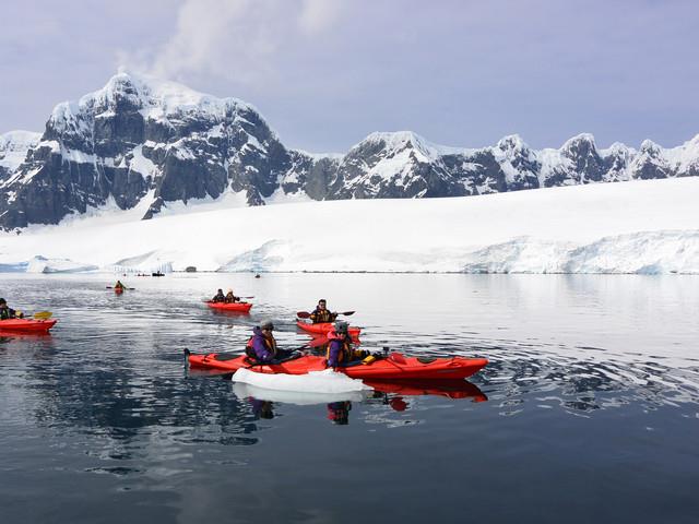 【穿越南極圈】海鉆石號(hào)極地抗冰船穿越南極圈16天之旅·中國人包船提供更多貼心服務(wù)+更高幾率登陸長城站